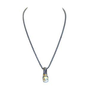 Vintage Silver Tone Necklace With Pearl Pendant & Chain